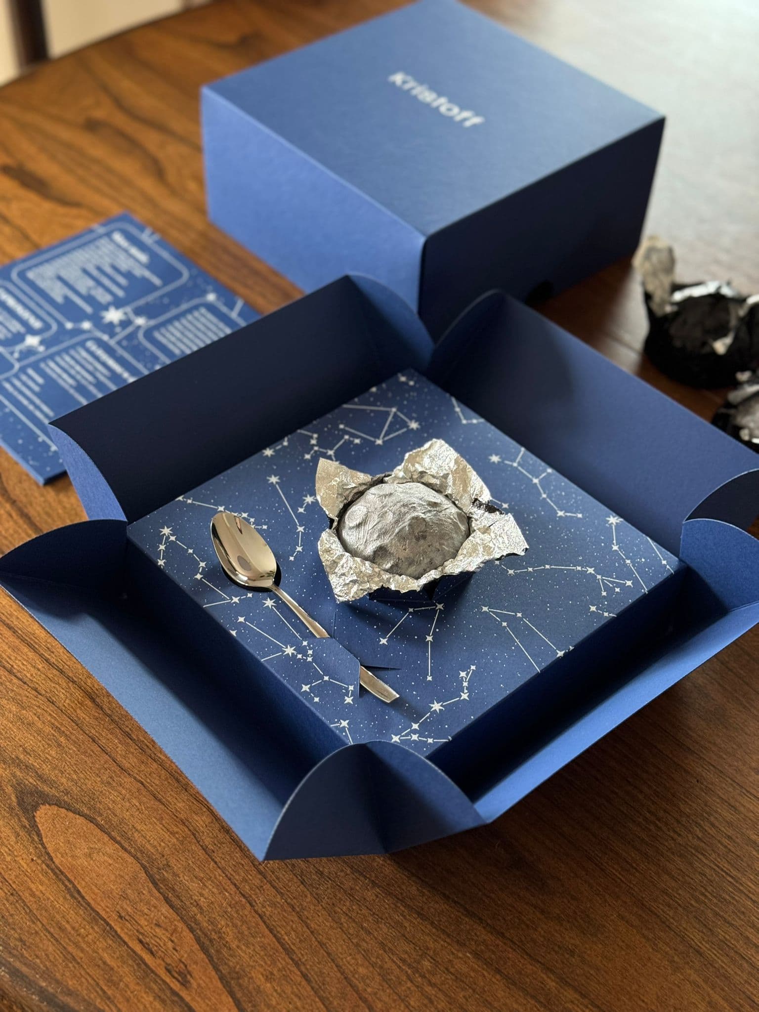 Creative Hotel Kristoff gift box produced by MOVYTZA